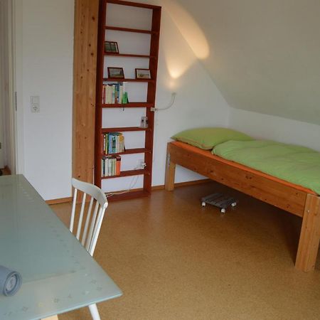 Haus 'Am Emberg' Appartement Keulen Buitenkant foto