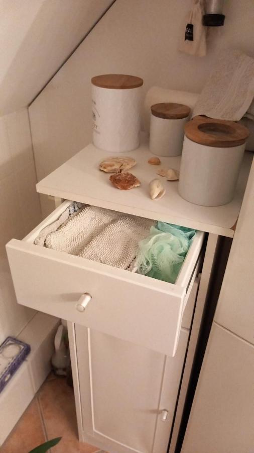 Haus 'Am Emberg' Appartement Keulen Buitenkant foto
